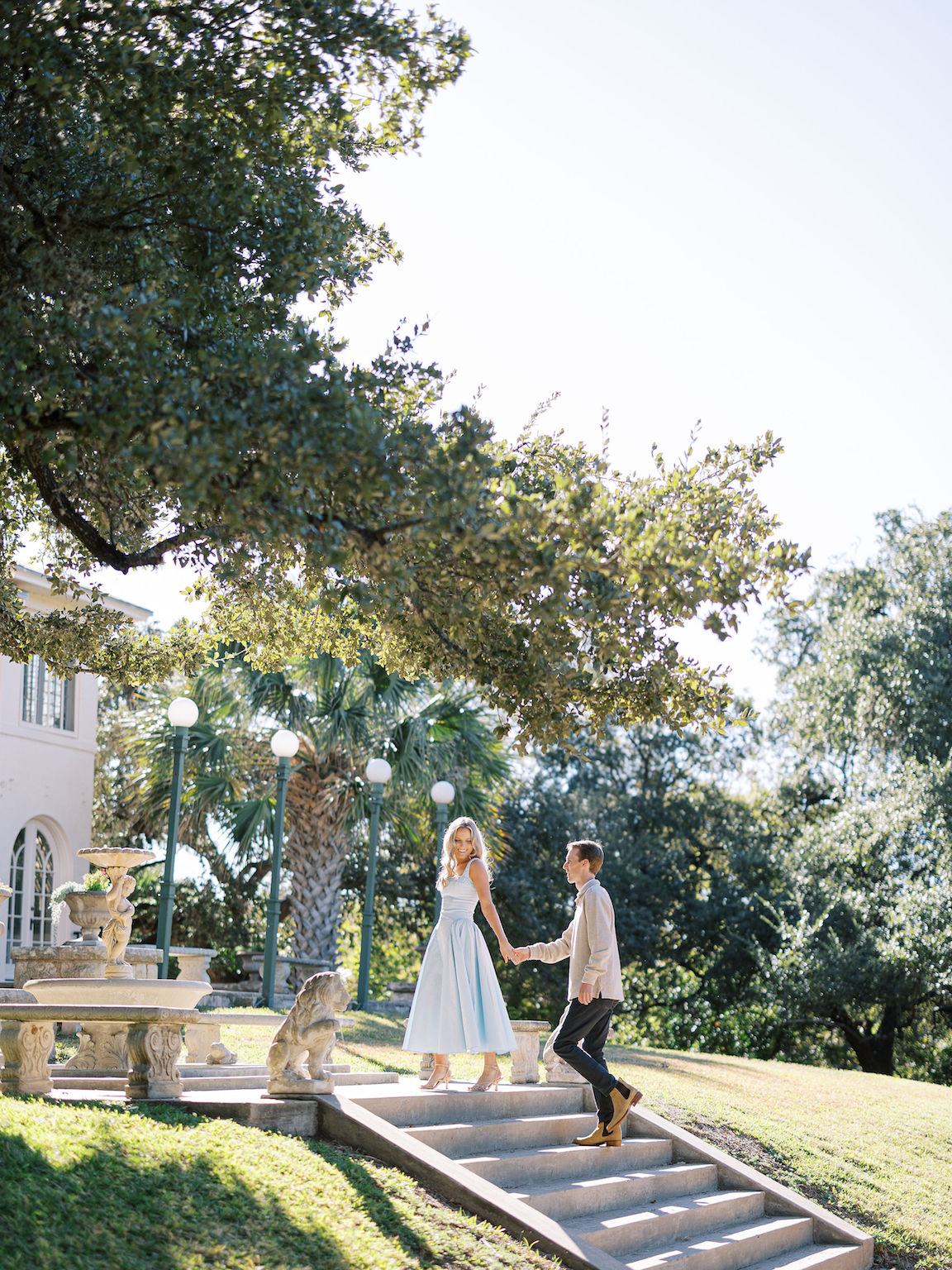 Laguna Gloria Engagement Session in Sunshine