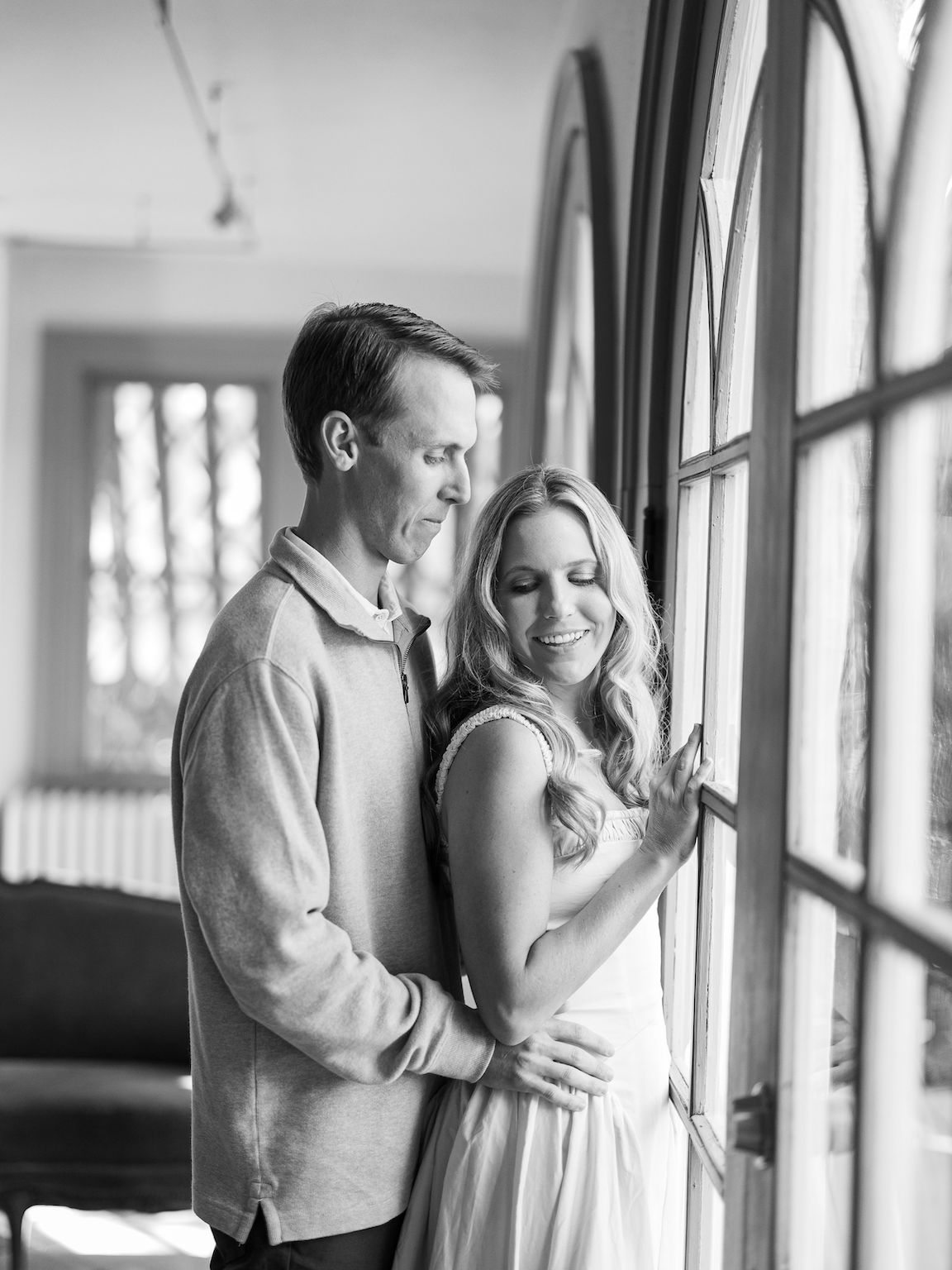 Laguna Gloria Engagement Session in Sunshine