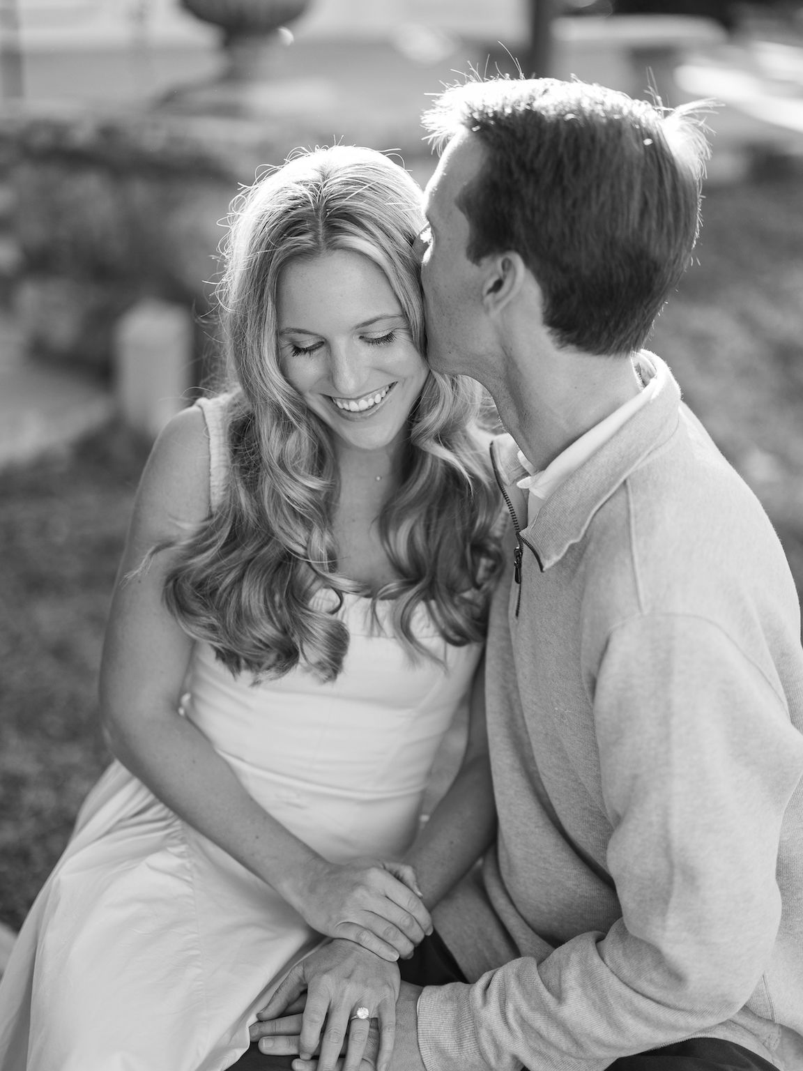 Laguna Gloria Engagement Session in Sunshine
