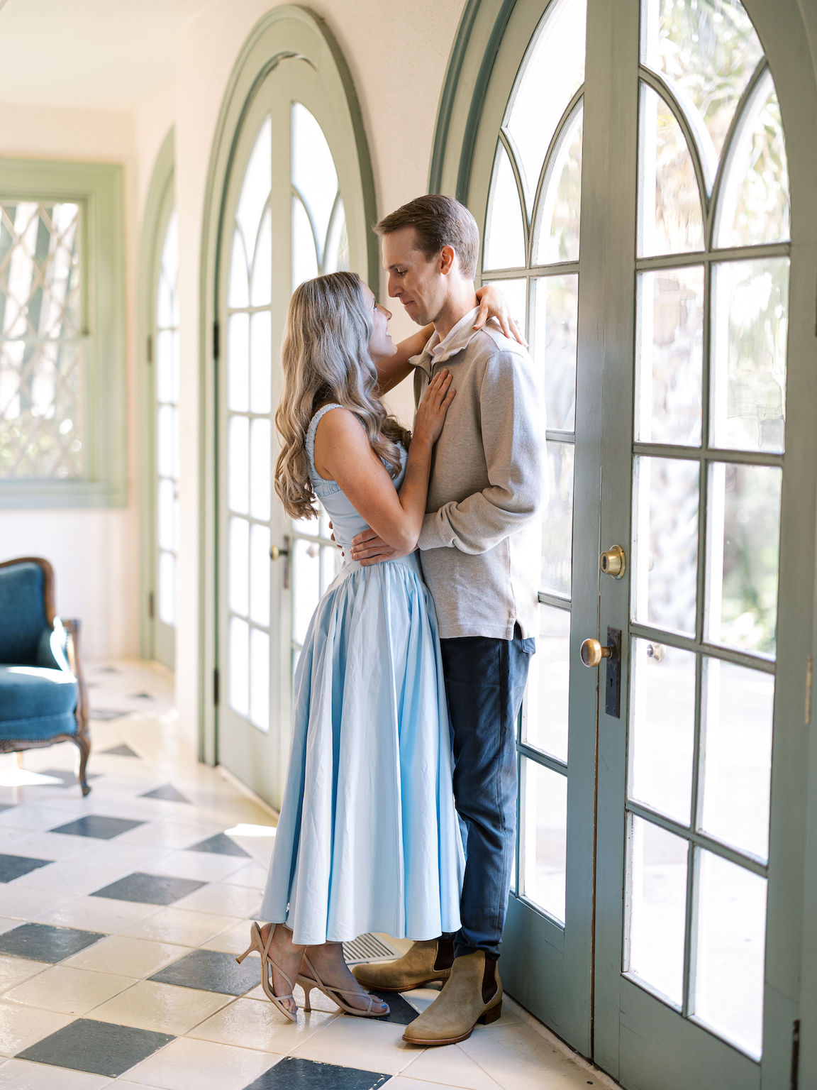 Laguna Gloria Engagement Session in Sunshine