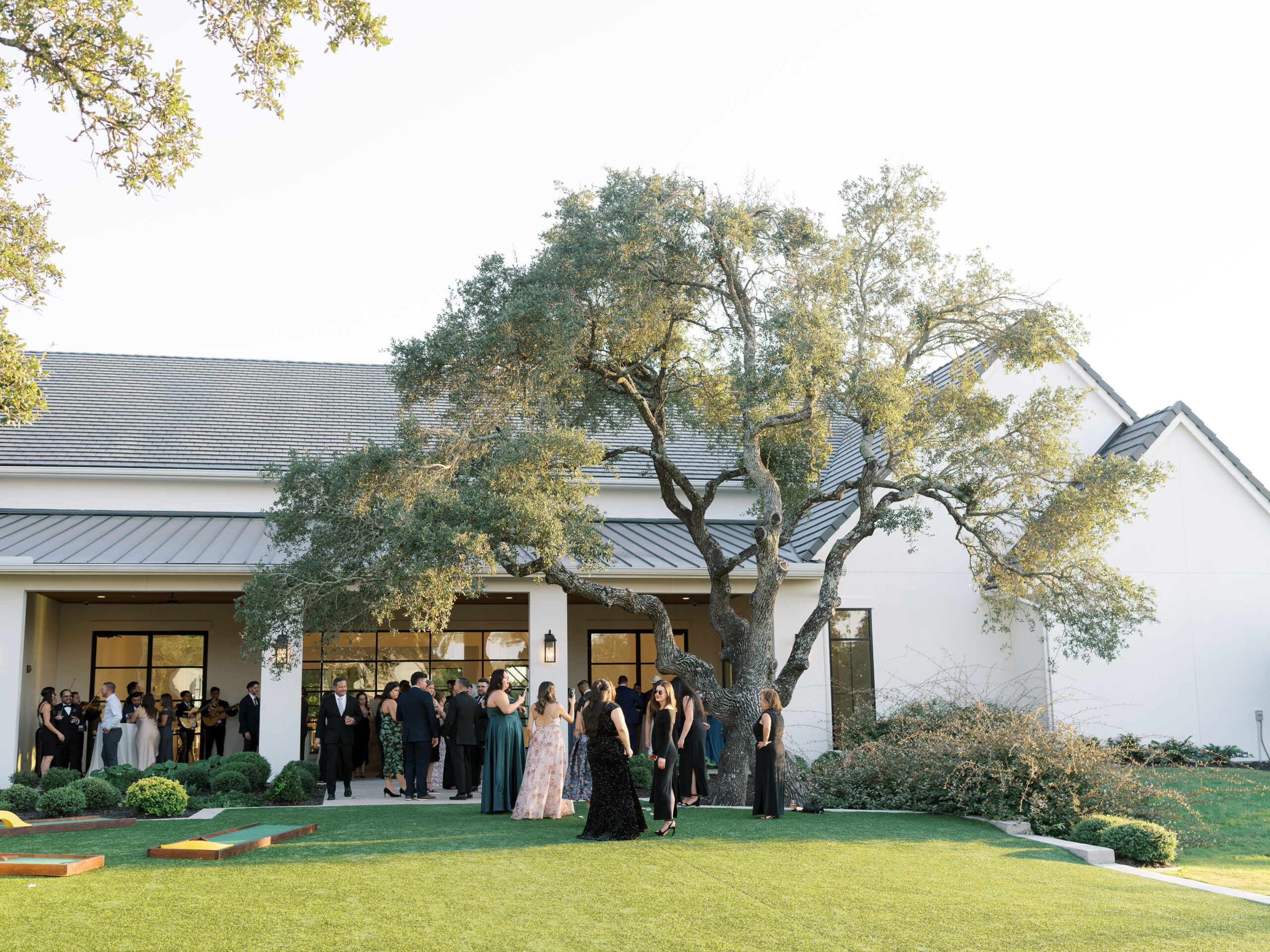 The Arlo wedding reception details