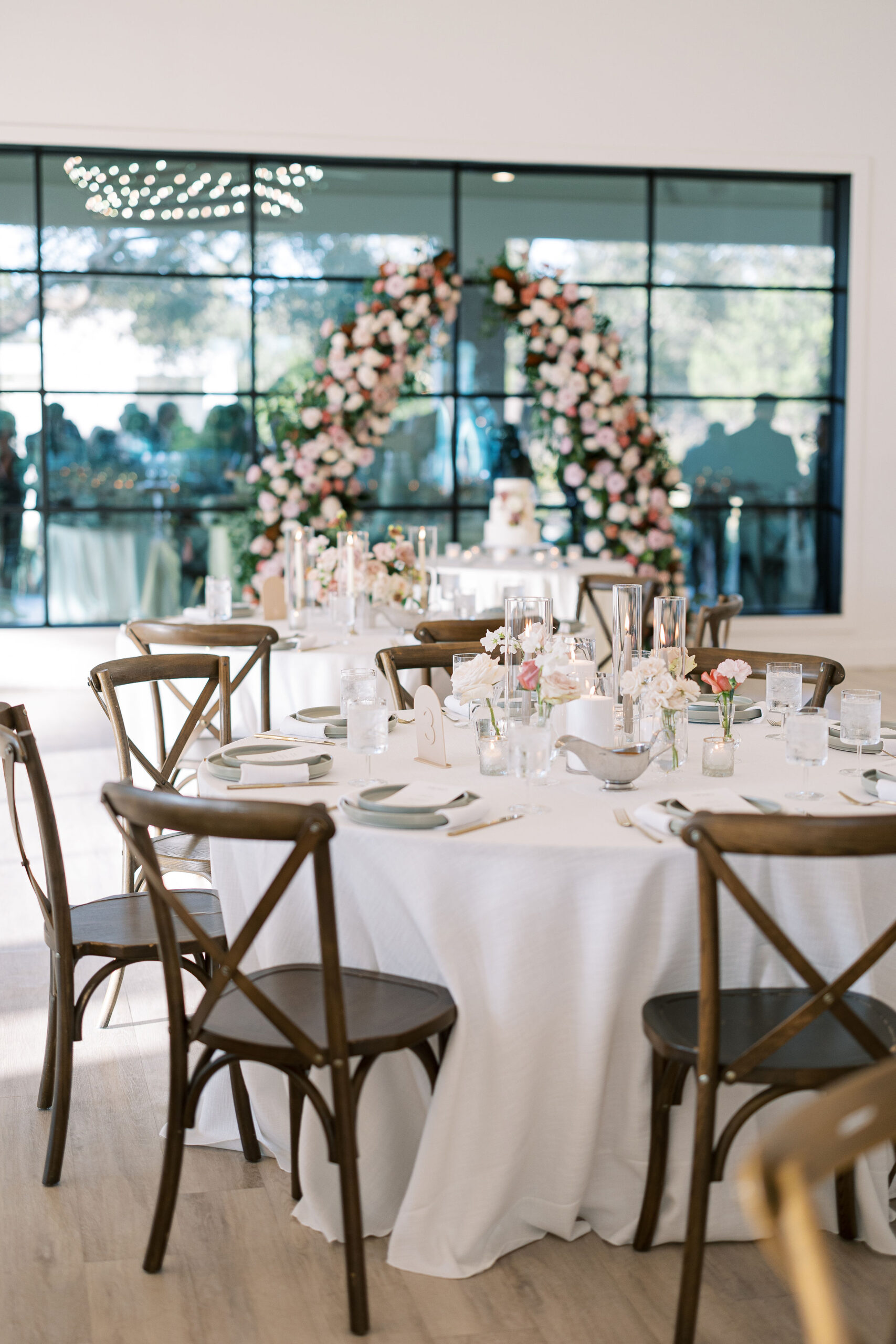 The Arlo wedding reception details