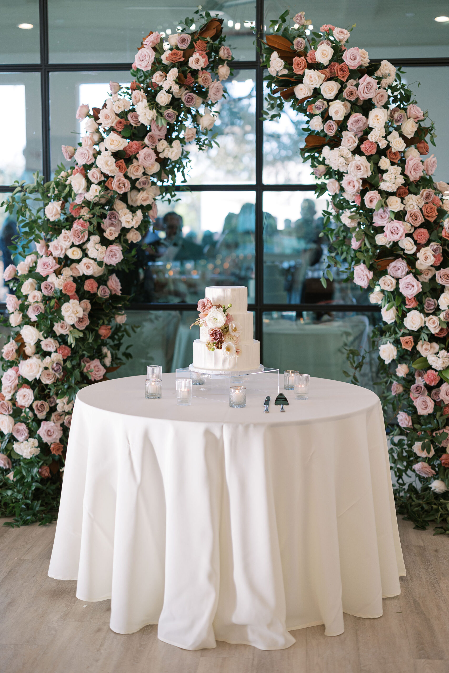 The Arlo wedding reception details