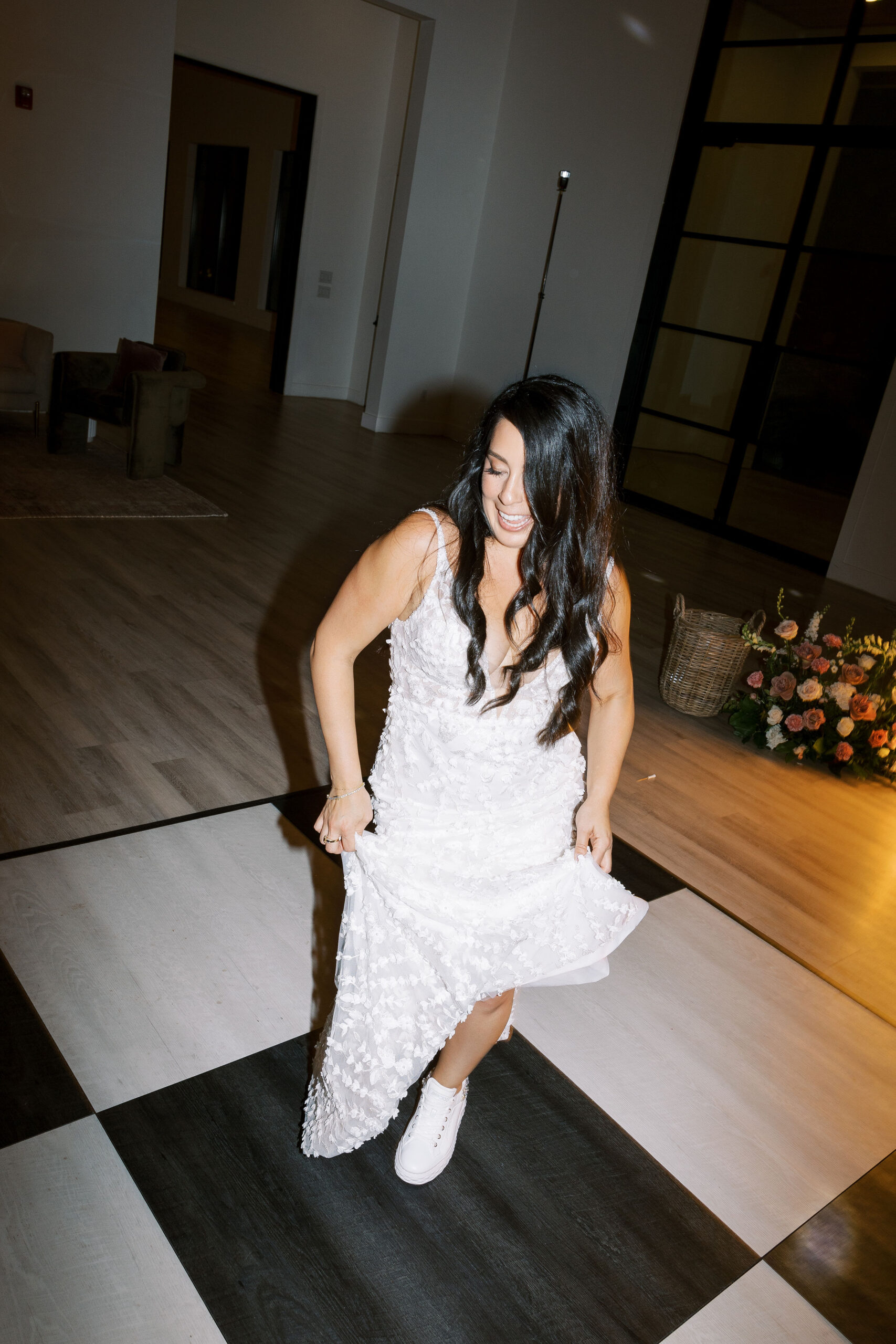 The Arlo wedding reception dancing