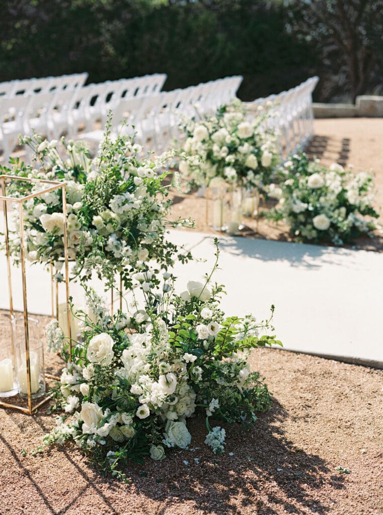 Timeless wedding photography with lush florals at Dos Palomas Ranch
