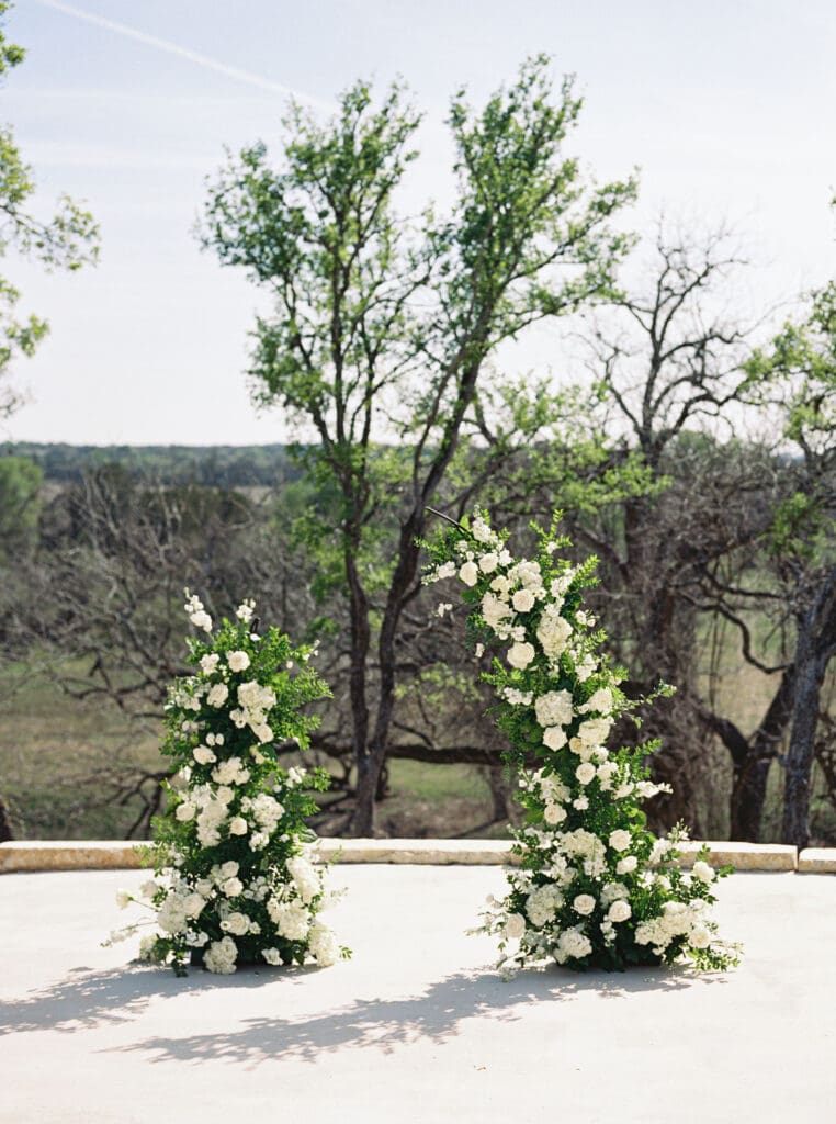 Timeless wedding photography with lush florals at Dos Palomas Ranch