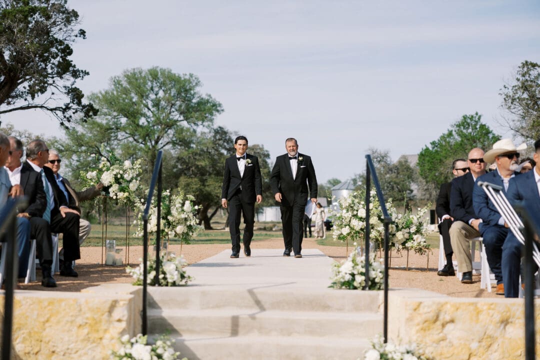 Timeless wedding photography with lush florals at Dos Palomas Ranch