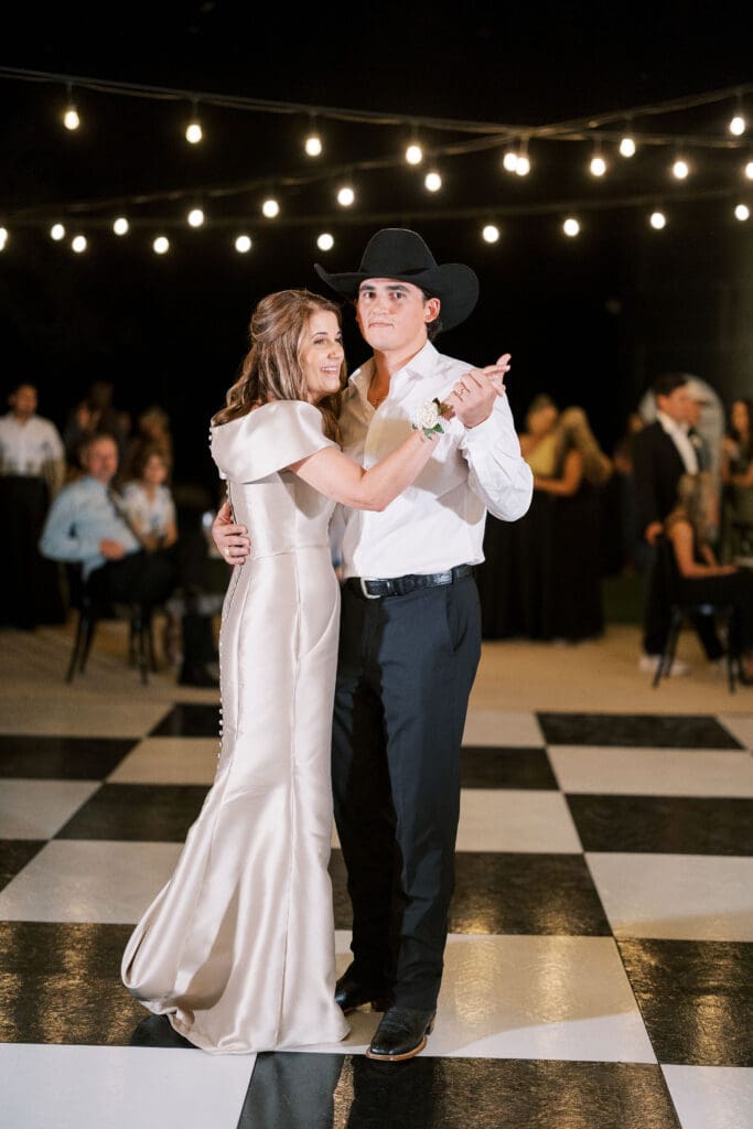 Fun reception at Dos Palomas Ranch wedding photographed by Diana Brewer