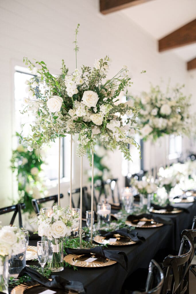 Elegant ranch wedding with refined black and white décor