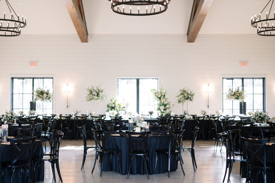 Elegant ranch wedding with refined black and white décor