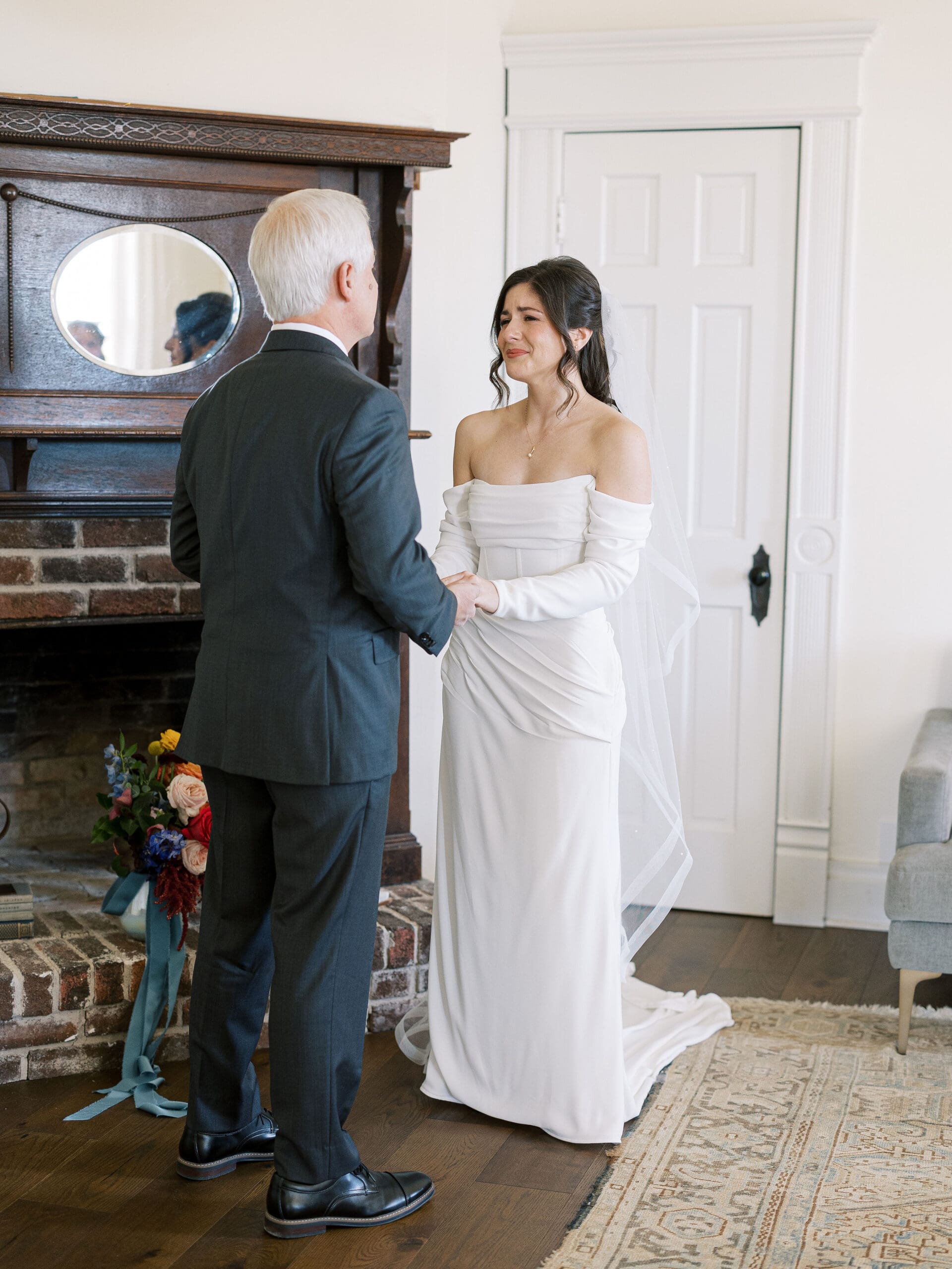 Romantic Austin wedding photography by Diana Brewer at The Grand Lady