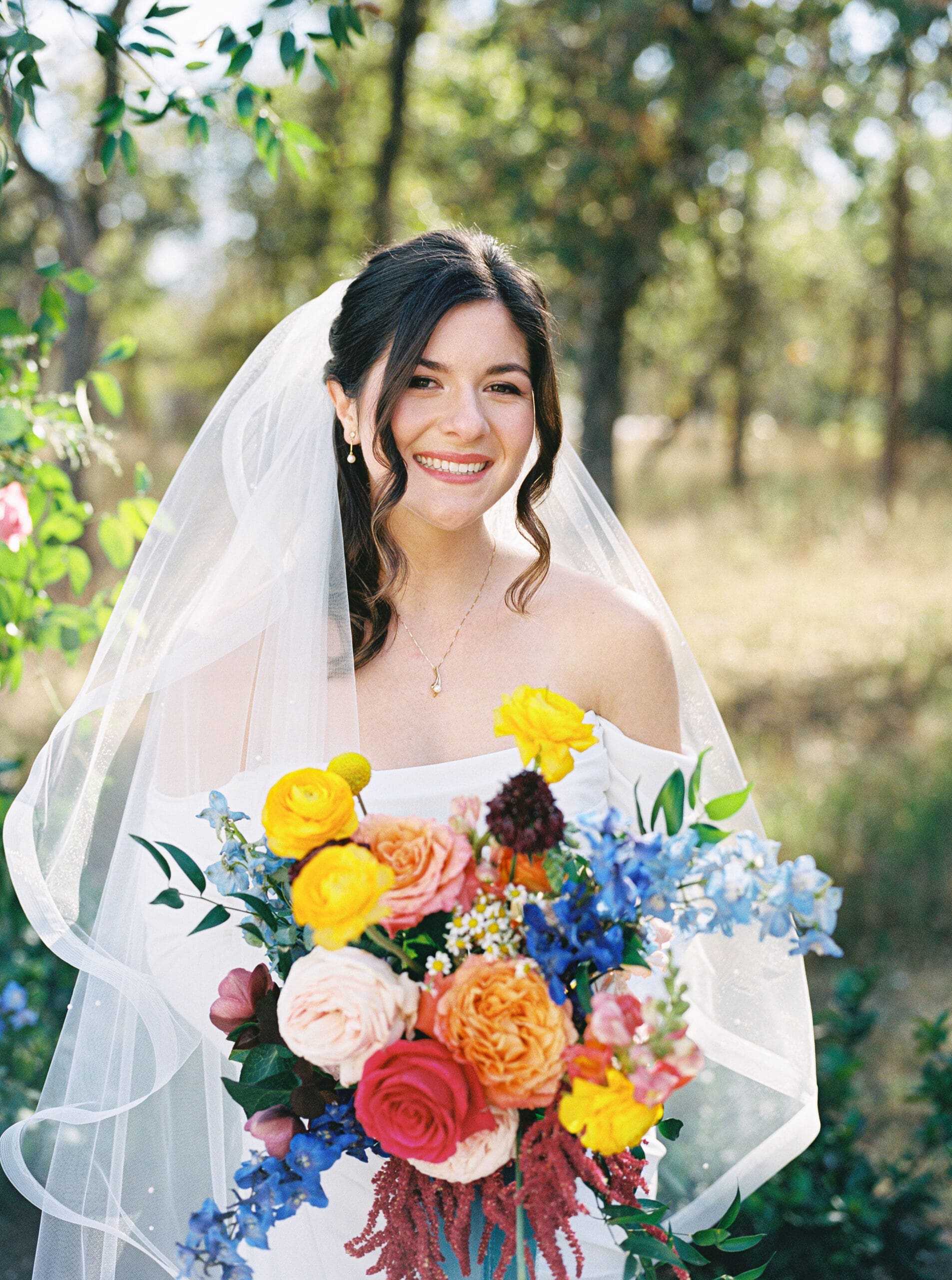 Outdoor Texas Hill Country wedding at The Grand Lady