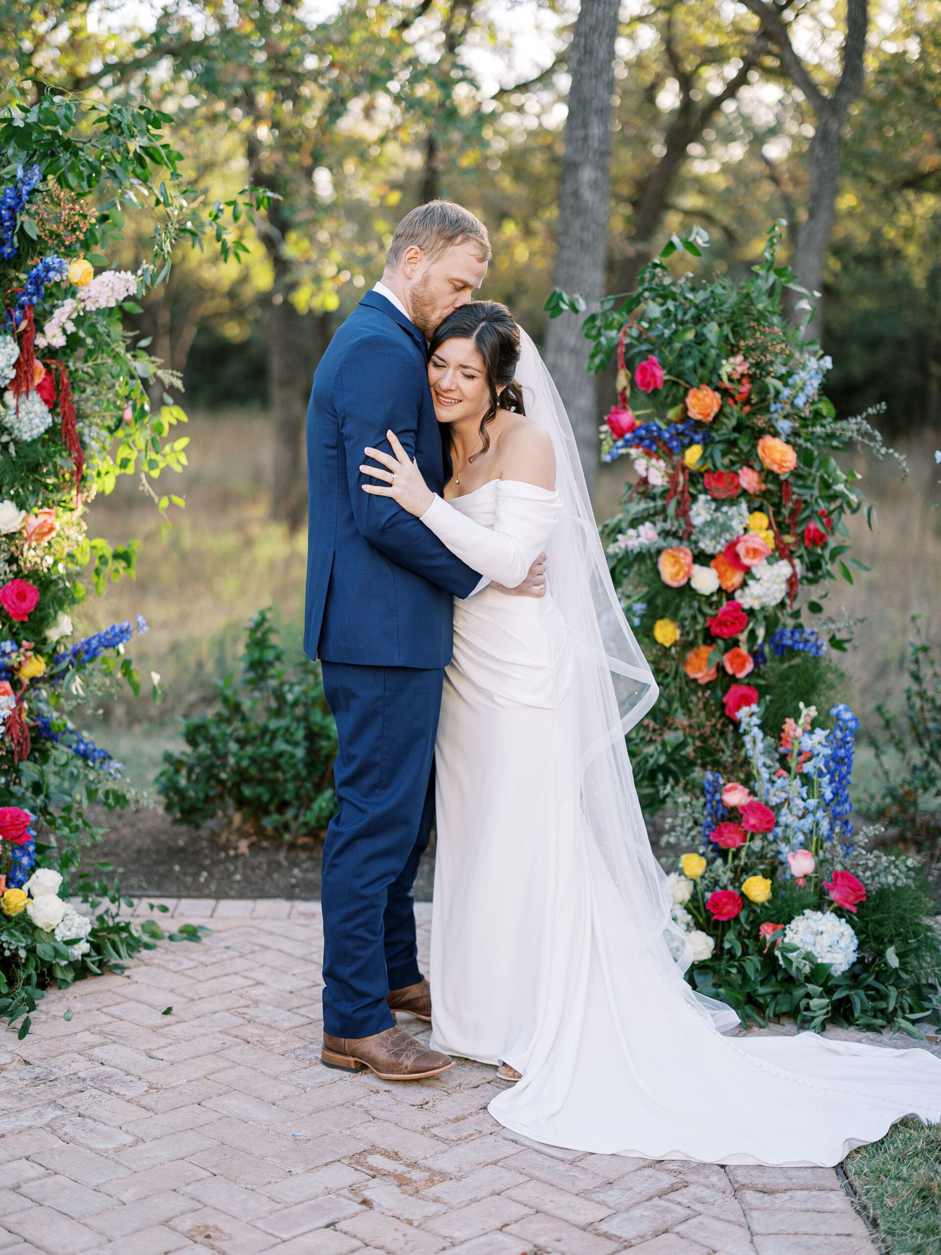 Emotional Austin wedding ceremony at The Grand Lady venue