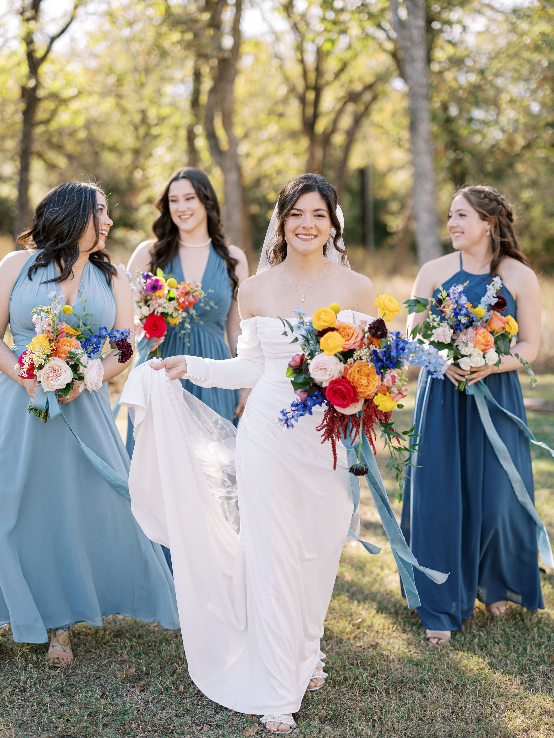 Outdoor Texas Hill Country wedding at The Grand Lady