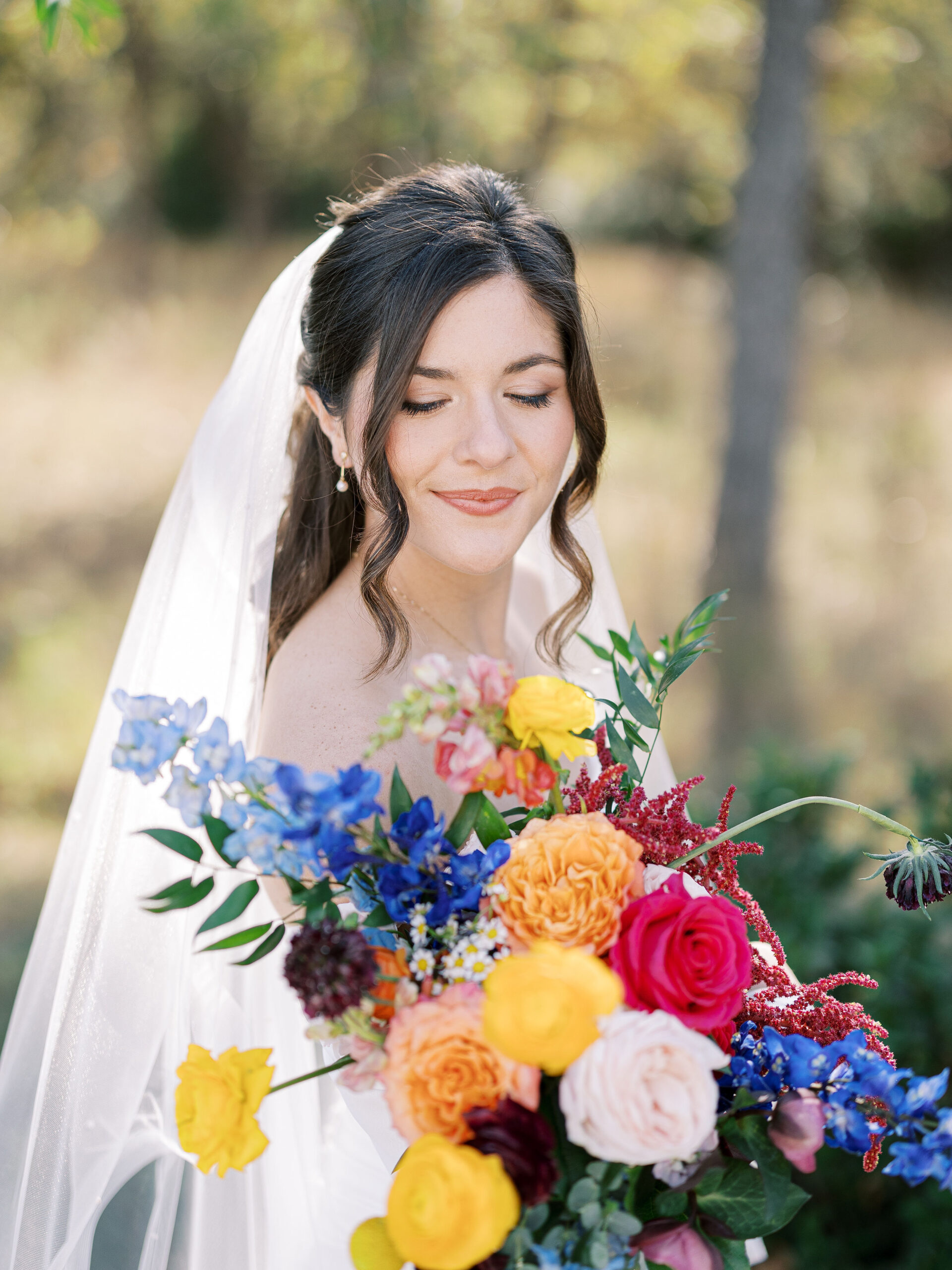 Outdoor Texas Hill Country wedding at The Grand Lady